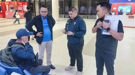 4 Filipino 'human trafficking victims' intercepted at .